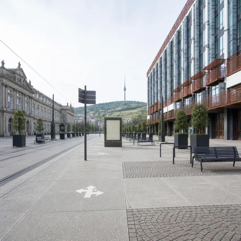 Stuttgart zu Fuß entdecken: Tipps für Hotels, Routen und Stadtführungen